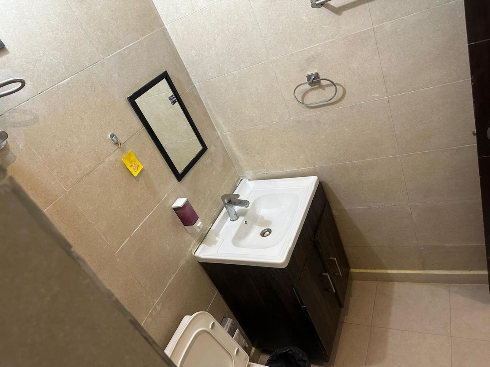 Hotel Kritika Greater Noida Εξωτερικό φωτογραφία